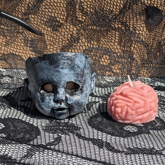 Creepy Baby Doll Head Candle Holder with 3 Brain Candles - Picture 7 of 9